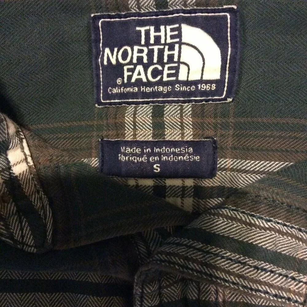 The North Face Men's Button Shirt sz Small